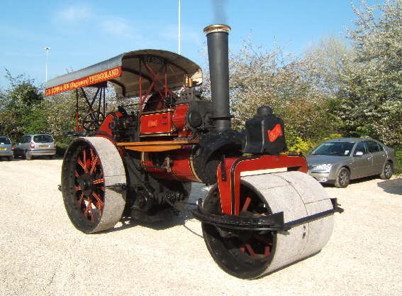 Fowler steam roller 'Eve'